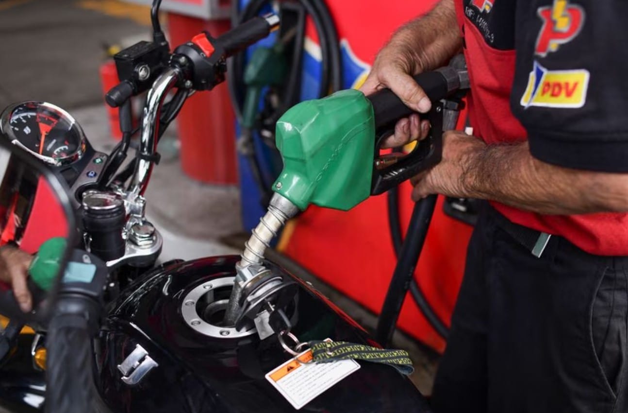 image Prices at the pump set for further fall