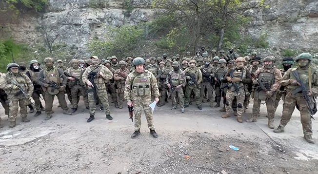 image Russian mercenaries threaten to quit Bakhmut as counteroffensive nears