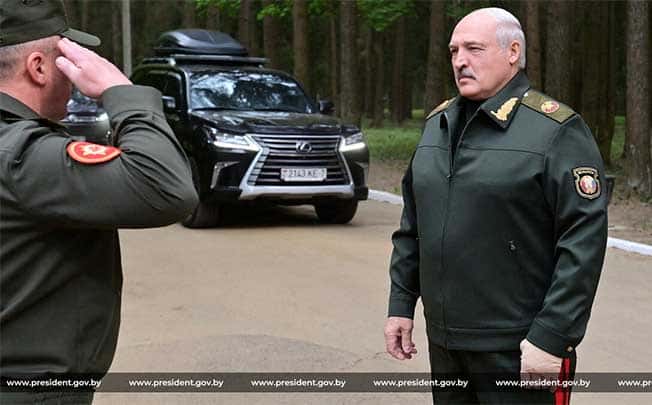 image Belarus&#8217; Lukashenko says there can be &#8216;nuclear weapons for everyone&#8217;