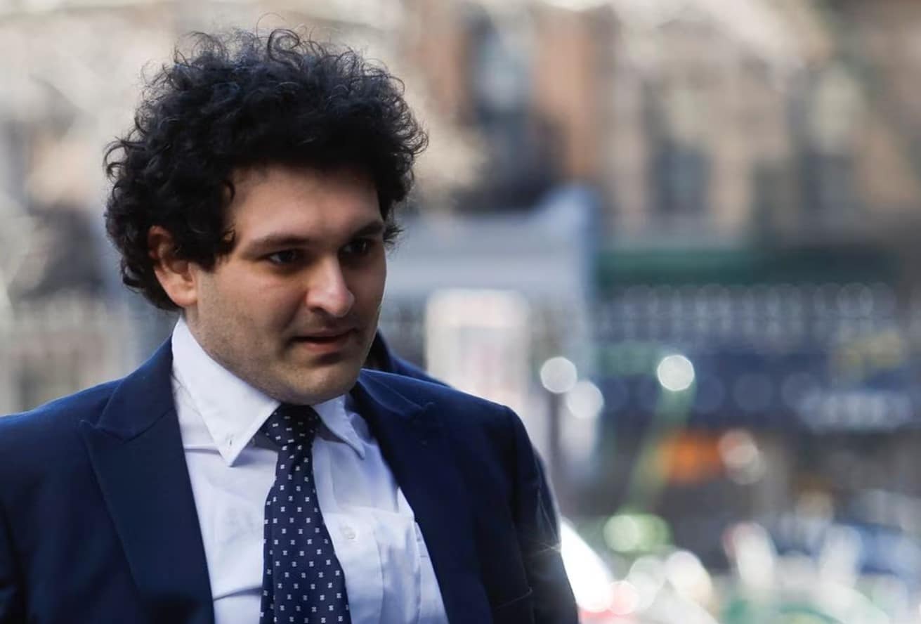 image Indicted FTX founder Bankman-Fried urges court to toss charges