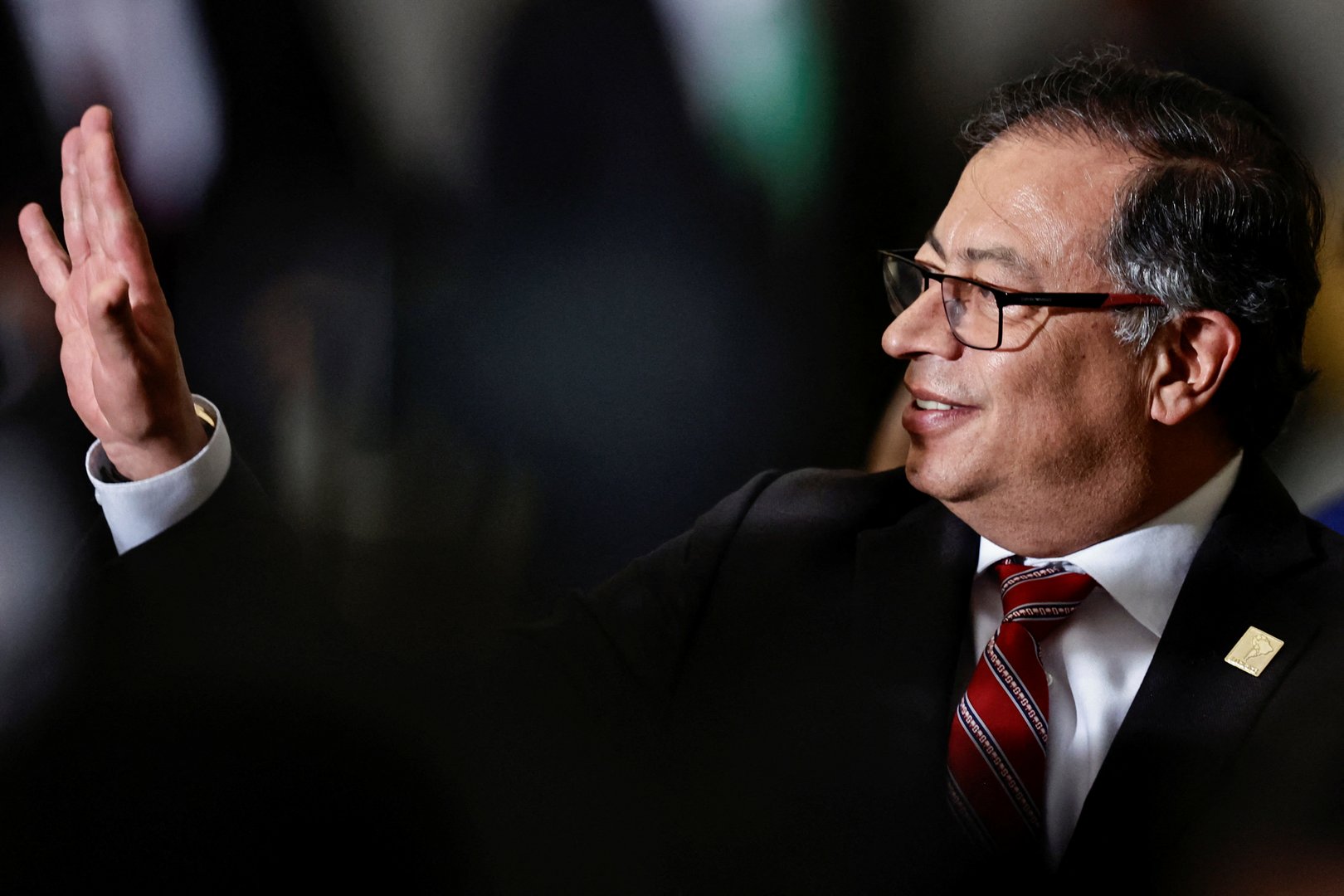 image Colombia chief of staff, ambassador leave posts amid phone intercept scandal