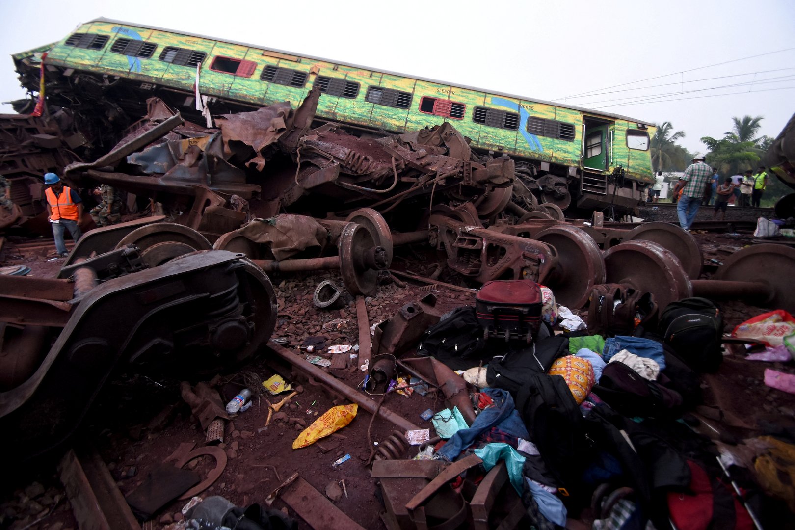 image Indian train collision death toll nears 300, another 850 injured