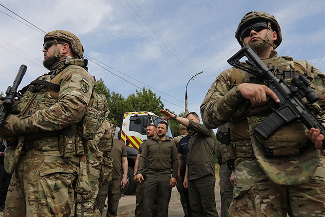 image Zelenskiy guarded on Ukraine&#8217;s counteroffensive, but says generals happy