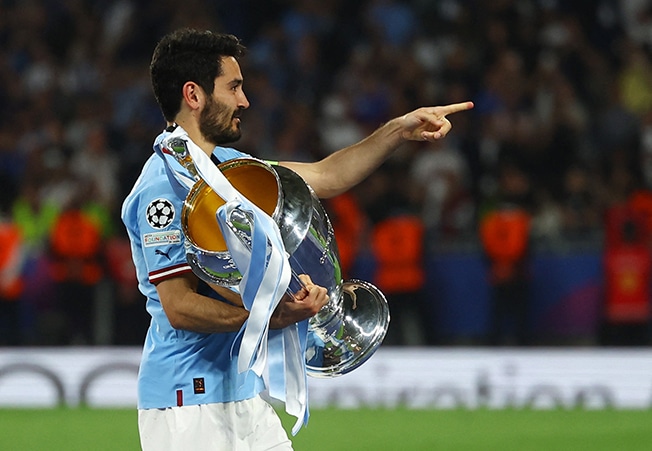 image Barcelona to sign Gundogan on free transfer from Man City