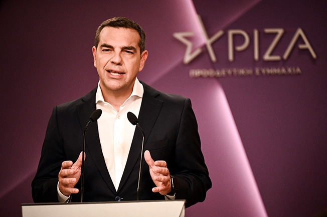 image Greece&#8217;s Tsipras resigns as Syriza party leader after election defeat