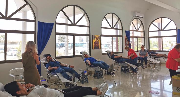 blood donation kne