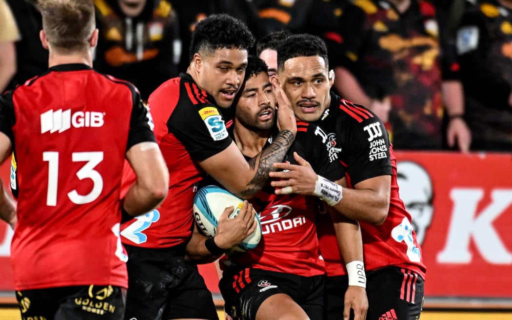 Super Rugby Pacific final: Crusaders claim 25-20 victory over