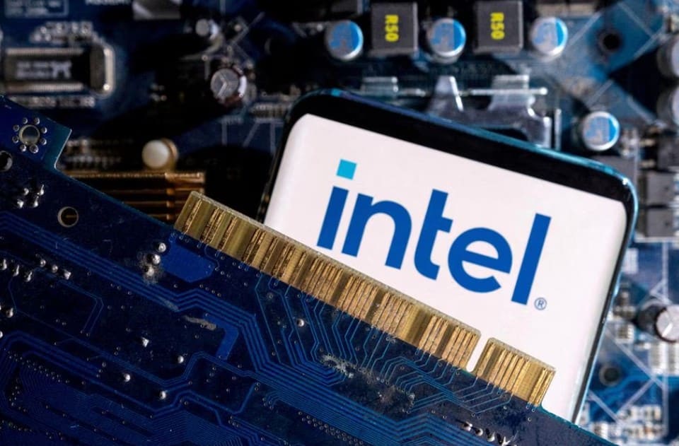 image Berlin to sign agreement with Intel after chip plant talks