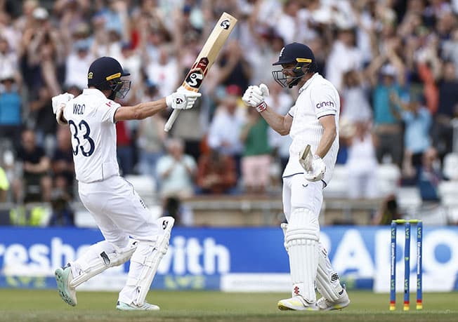 England Win Thriller To Keep Ashes Series Alive | Cyprus Mail