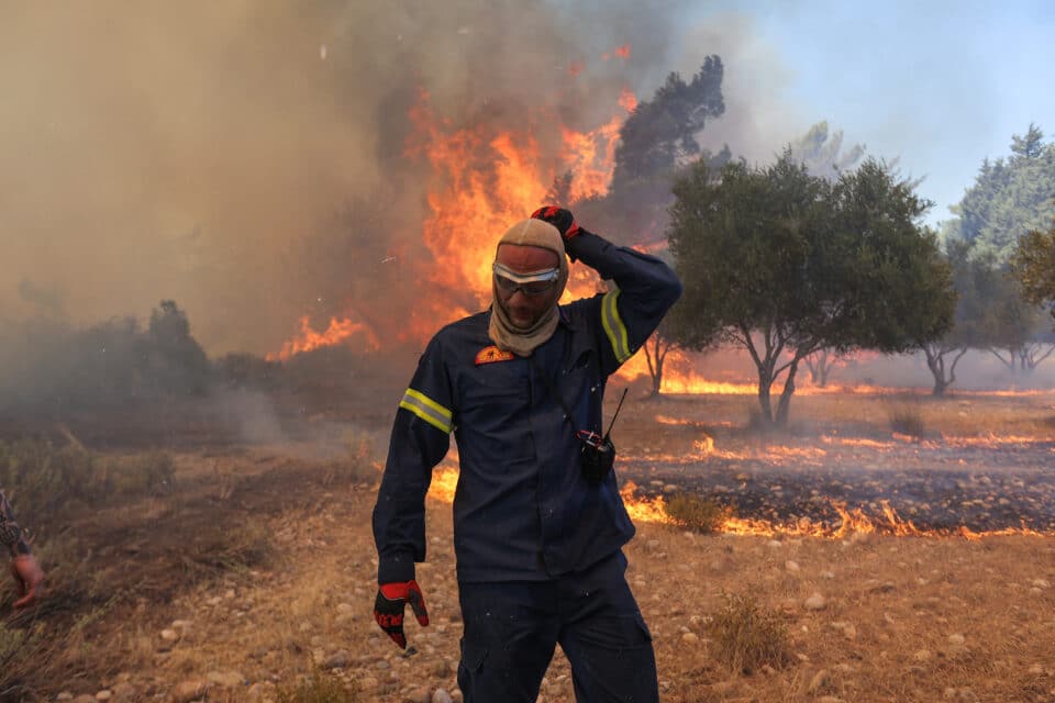 Wildfire burns near the village of Vatiin Rhodes, Greece, July 25, 2023. REUTERS/Nicolas Economou
