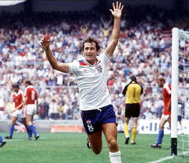 cover Britain’s first £1m footballer Trevor Francis dies at 69