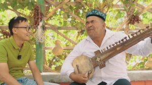 musician dedicated to documenting intangible cultural heritage in xinjiang xinhua