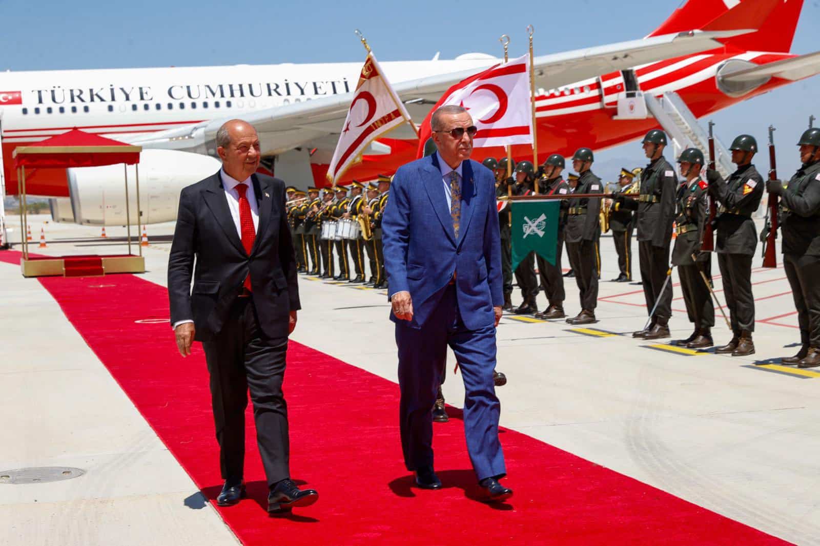 image Erdogan lauds new airport terminal, calls for international flights (Update 2)