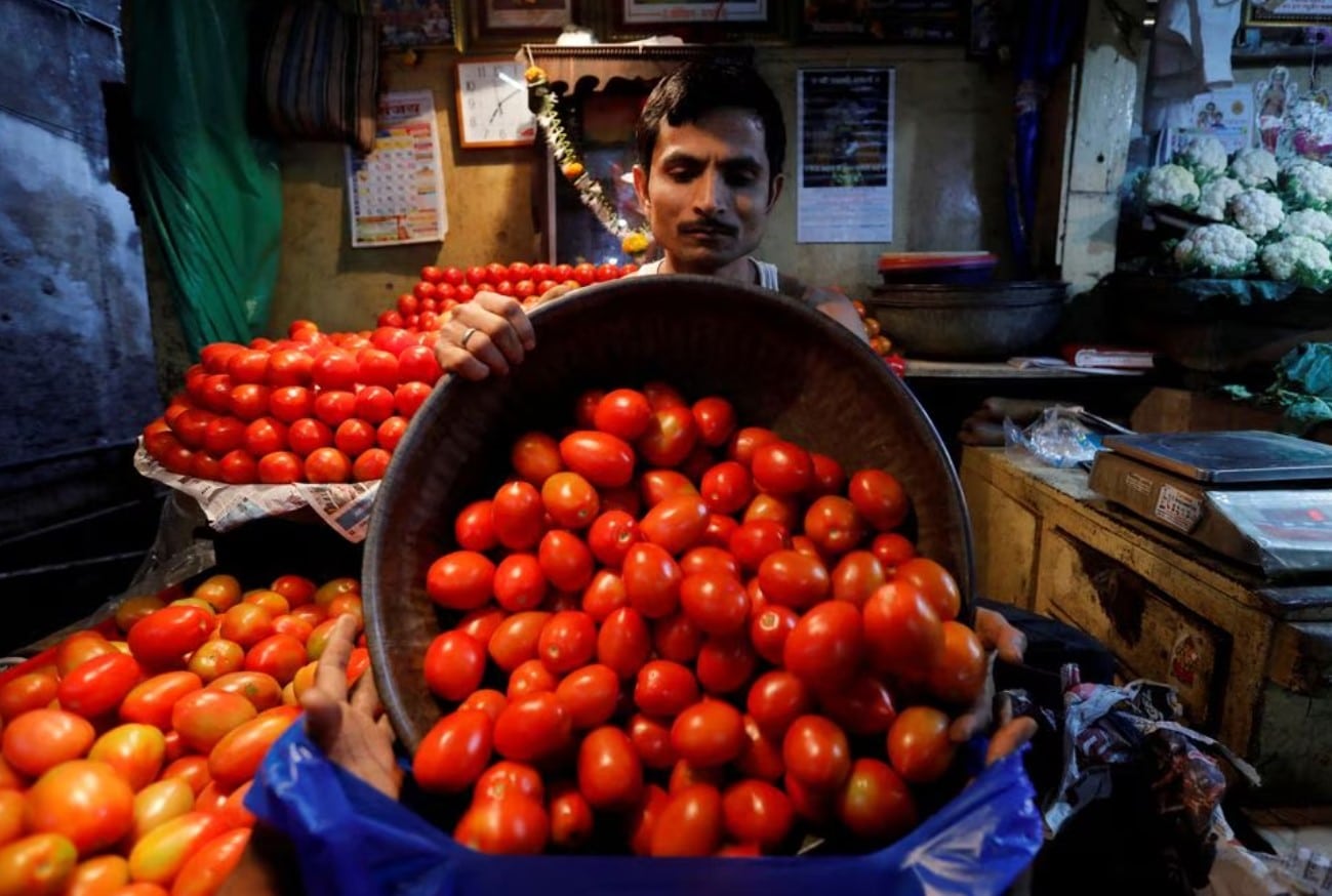 image McDonald&#8217;s drops tomatoes from India offerings, citing quality concerns as prices surge