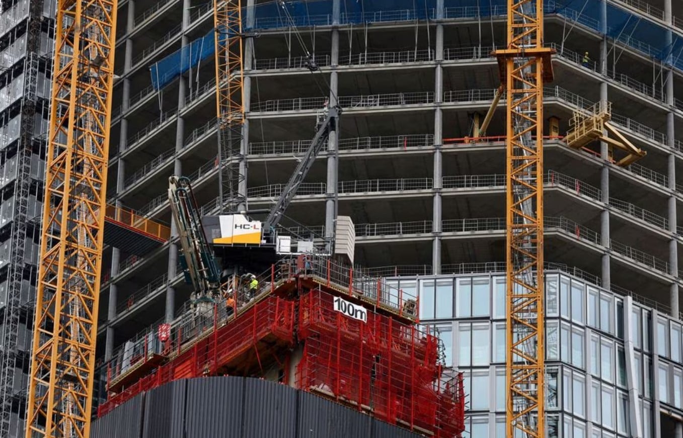 image Bounce in European property stocks: false start or turning point?