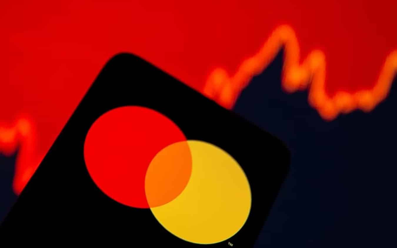 image Mastercard, Binance to end crypto card partnership