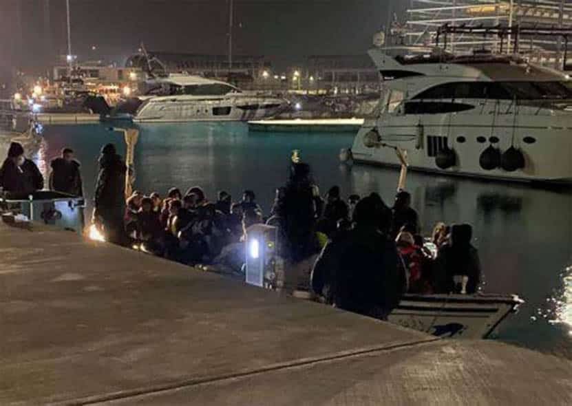 migrants in an marina
