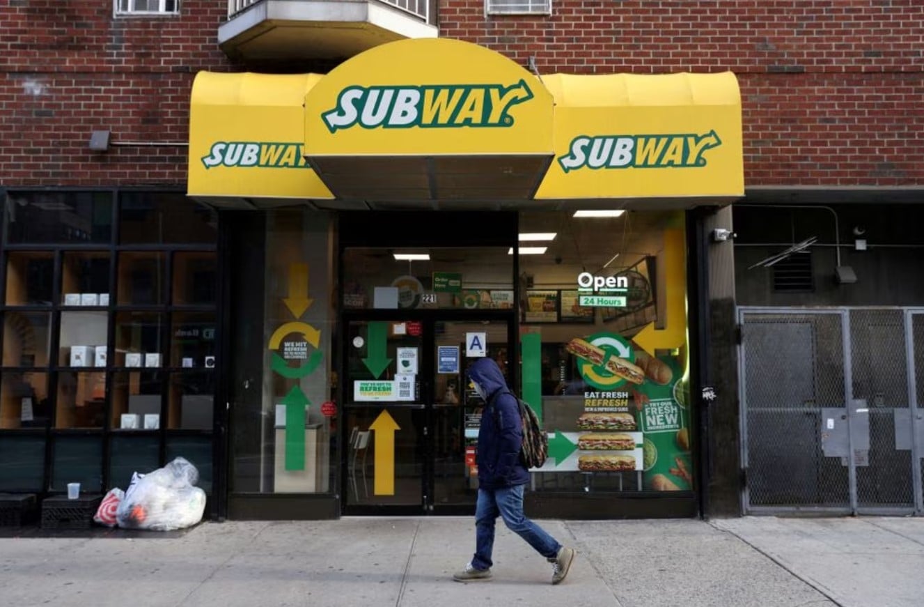 cover Roark Capital to buy sandwich chain Subway for up to $9.55 bln
