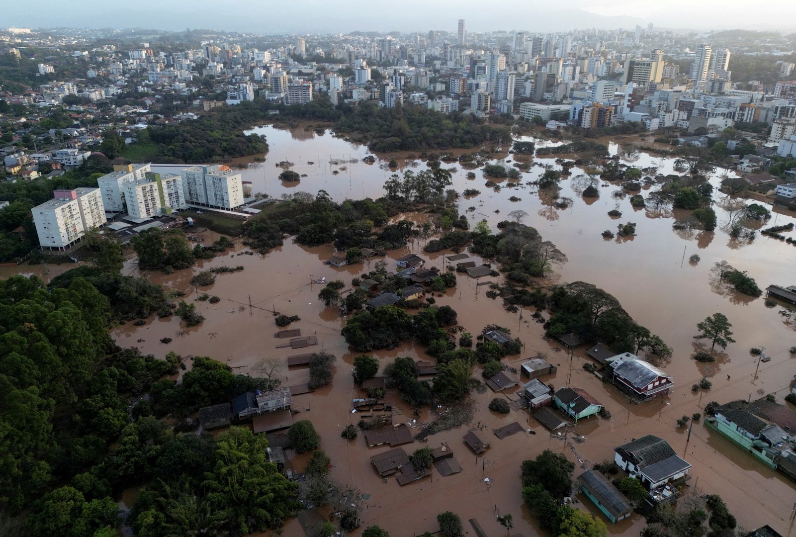 image At least 39 dead as cyclone hits Brazil&#8217;s southernmost state