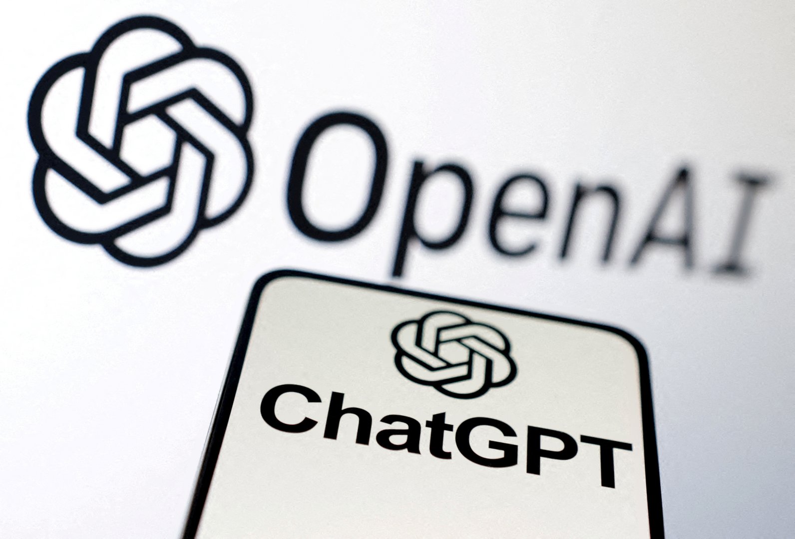 image ChatGPT users can now browse internet, OpenAI says