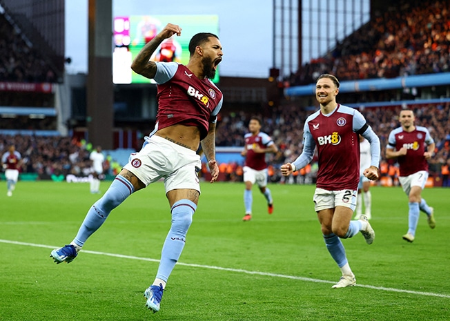 West Ham Are Flying High With a Unique Brand of Counter-Attacking Football