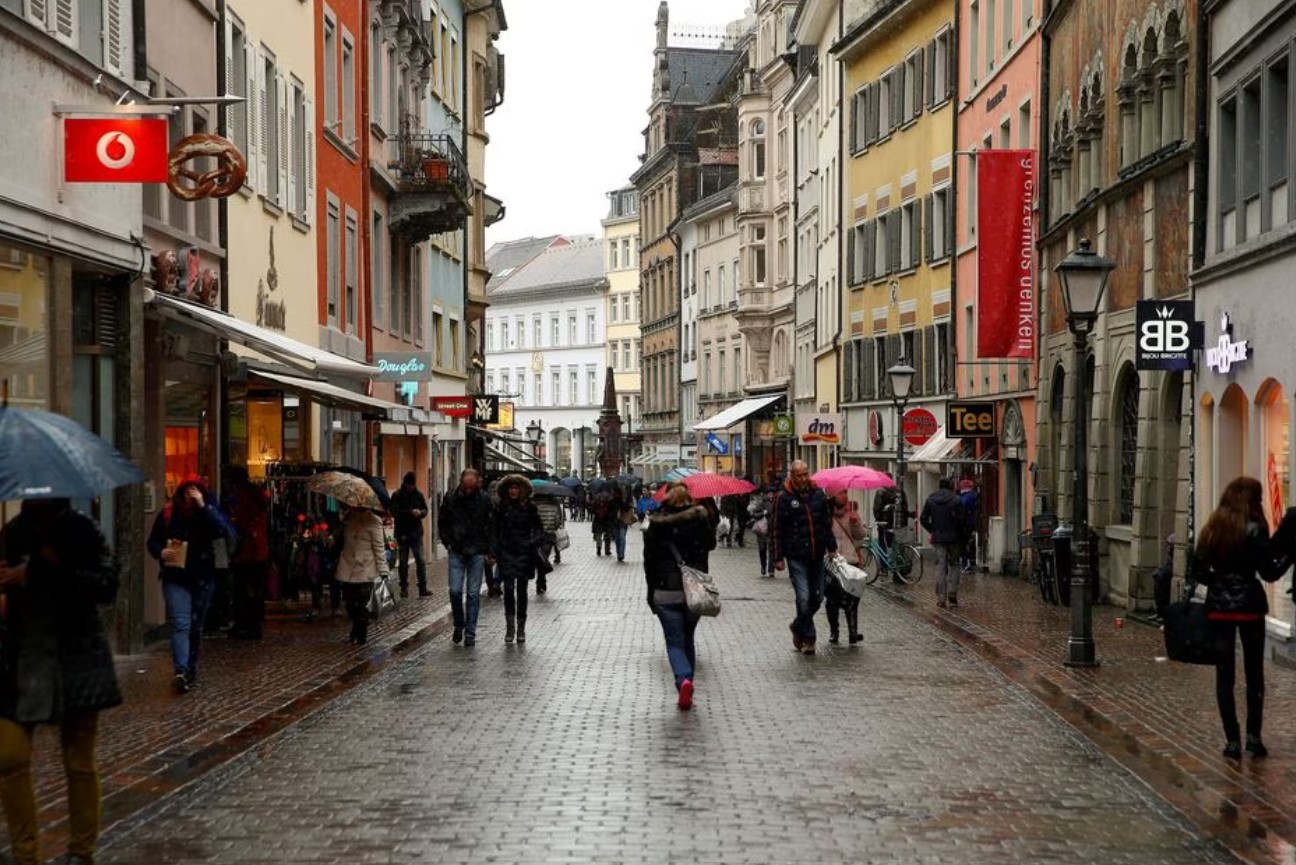 image February brings German consumer sentiment back in doldrums