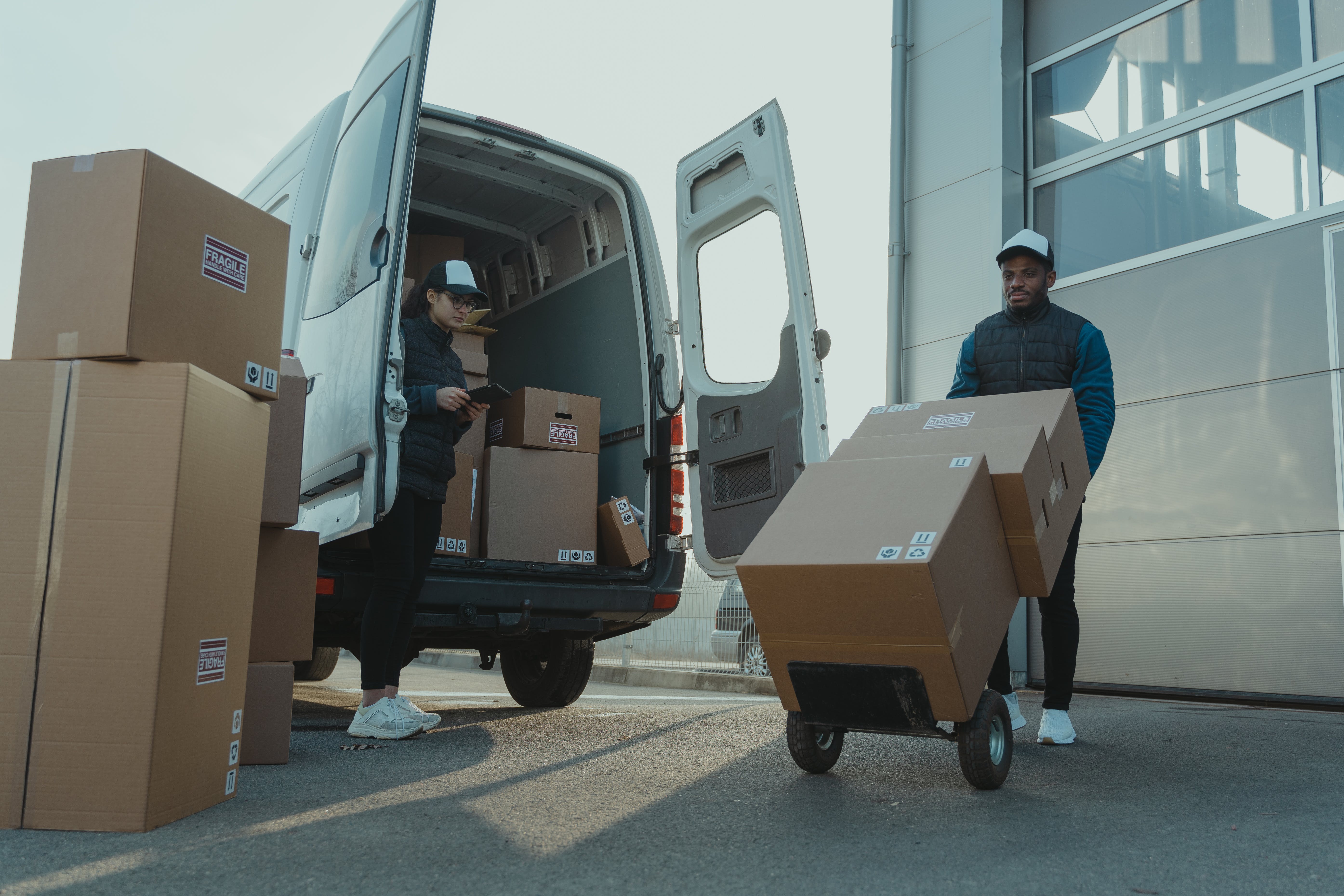 image Exploring International parcel tracking for overcoming delivery delays