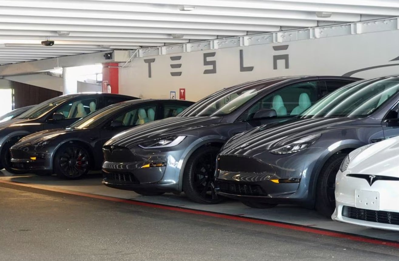 image The battery test race to work out what used EVs are really worth