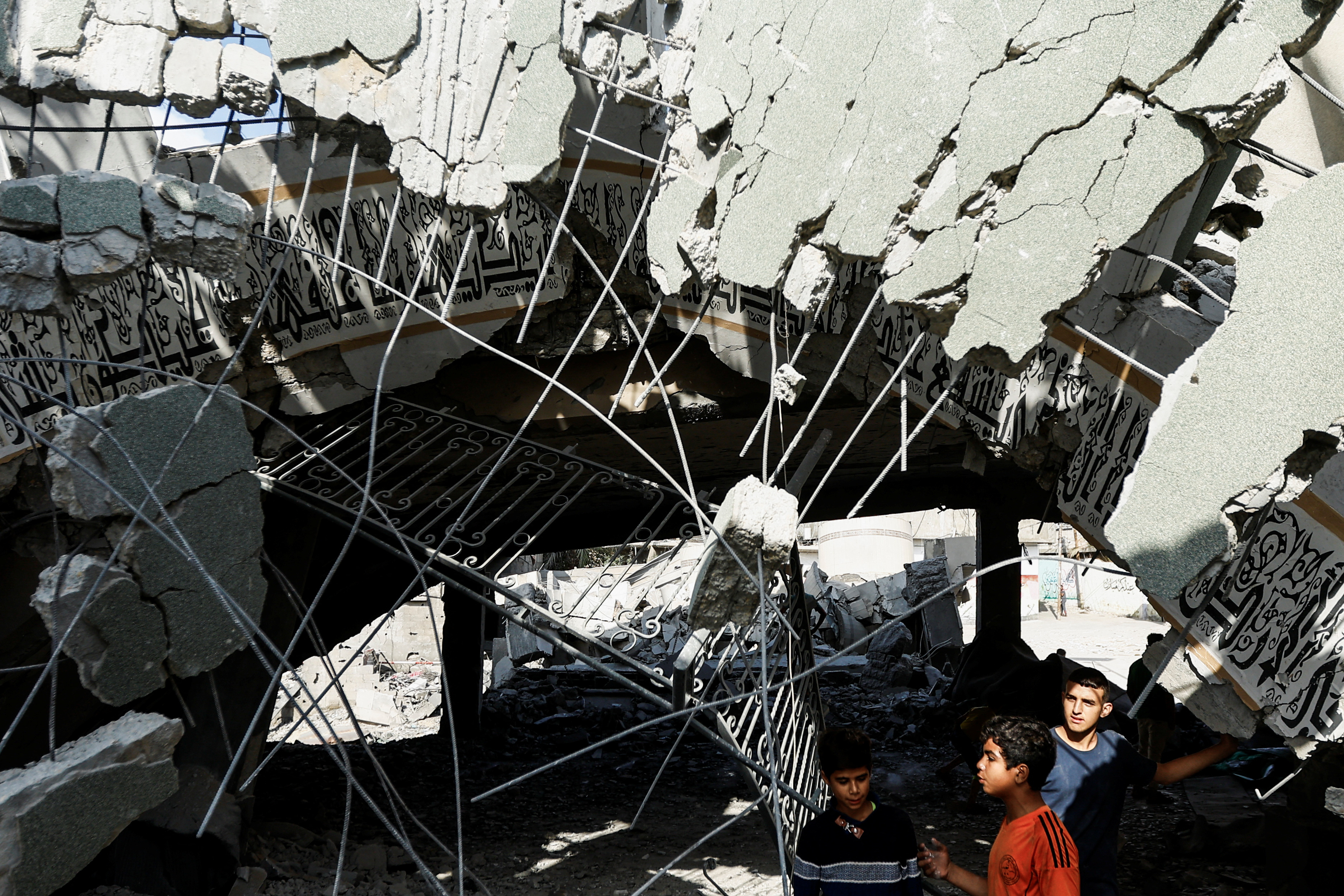 cover Israel faces pressure over Gaza civilian deaths as fighting rages near hospitals