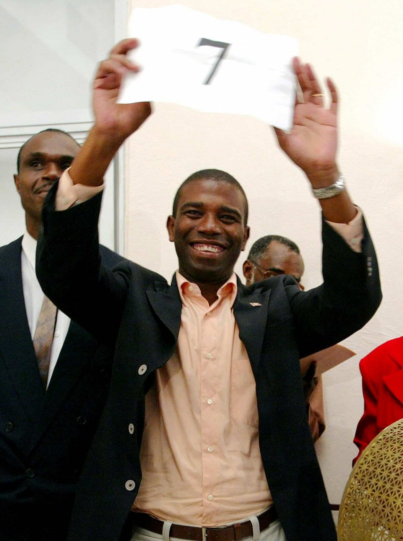 cover US deports ex-coup leader to crisis-torn Haiti