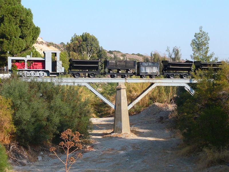 dom travel trains in kalavasos