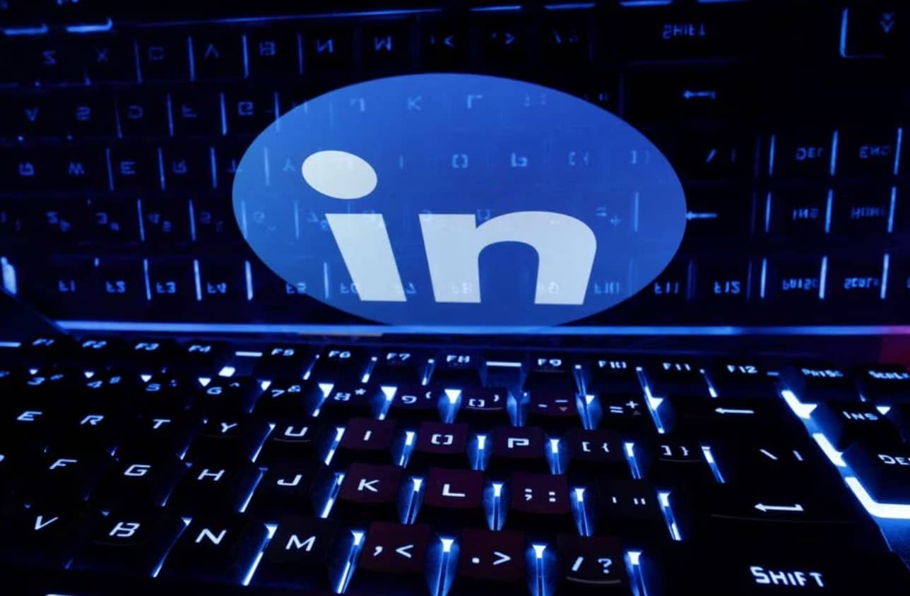 image LinkedIn hits 1 billion members, adds AI features for job seekers