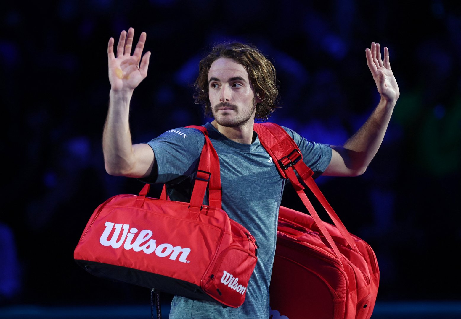 cover Sinner dispatches Tsitsipas in dream start to ATP Finals