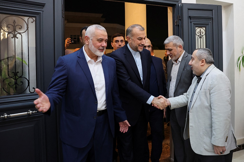 image Hamas leader visits Egypt amid intensive talks on new ceasefire