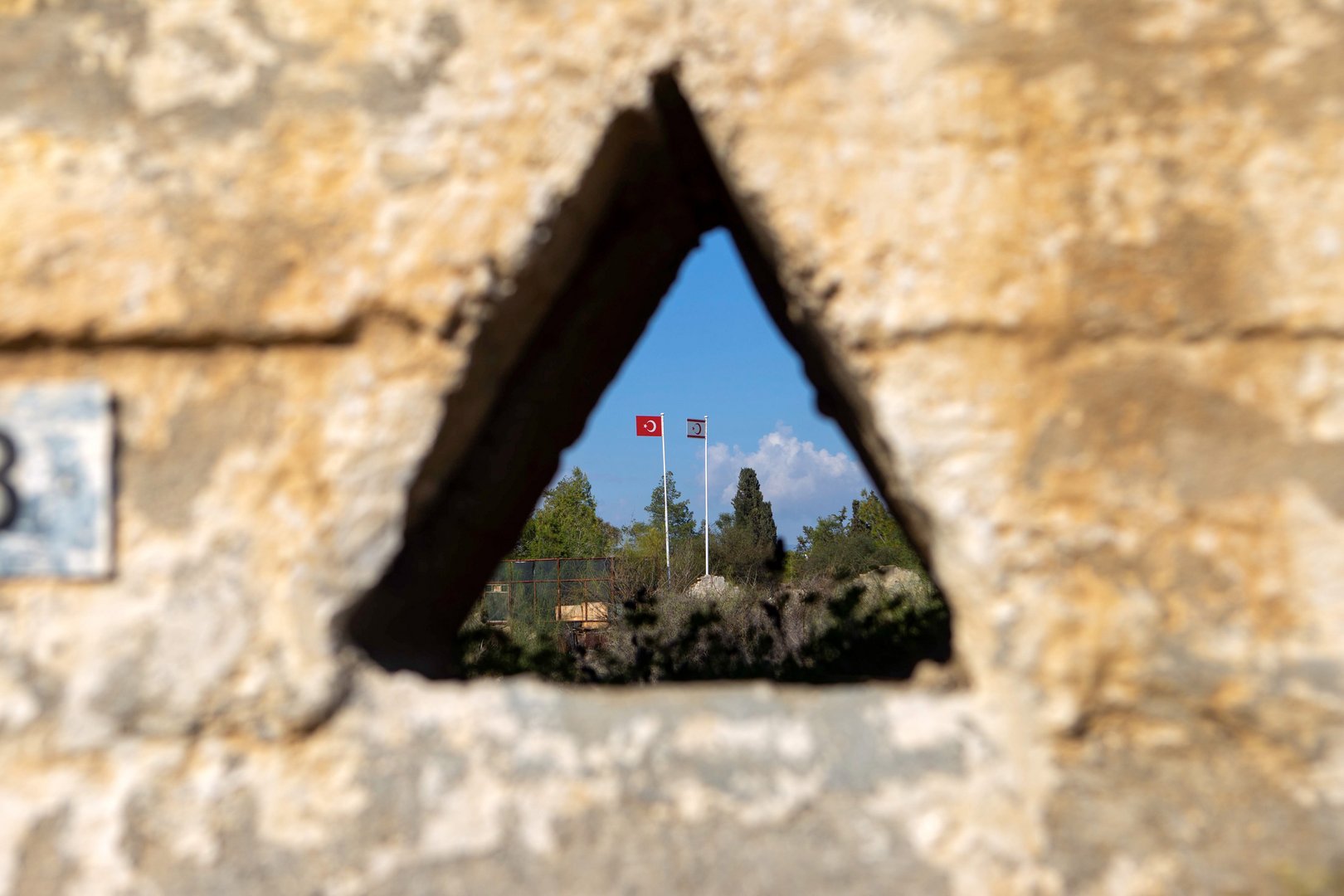 image Prountzos proposes crossing point in Kaimakli