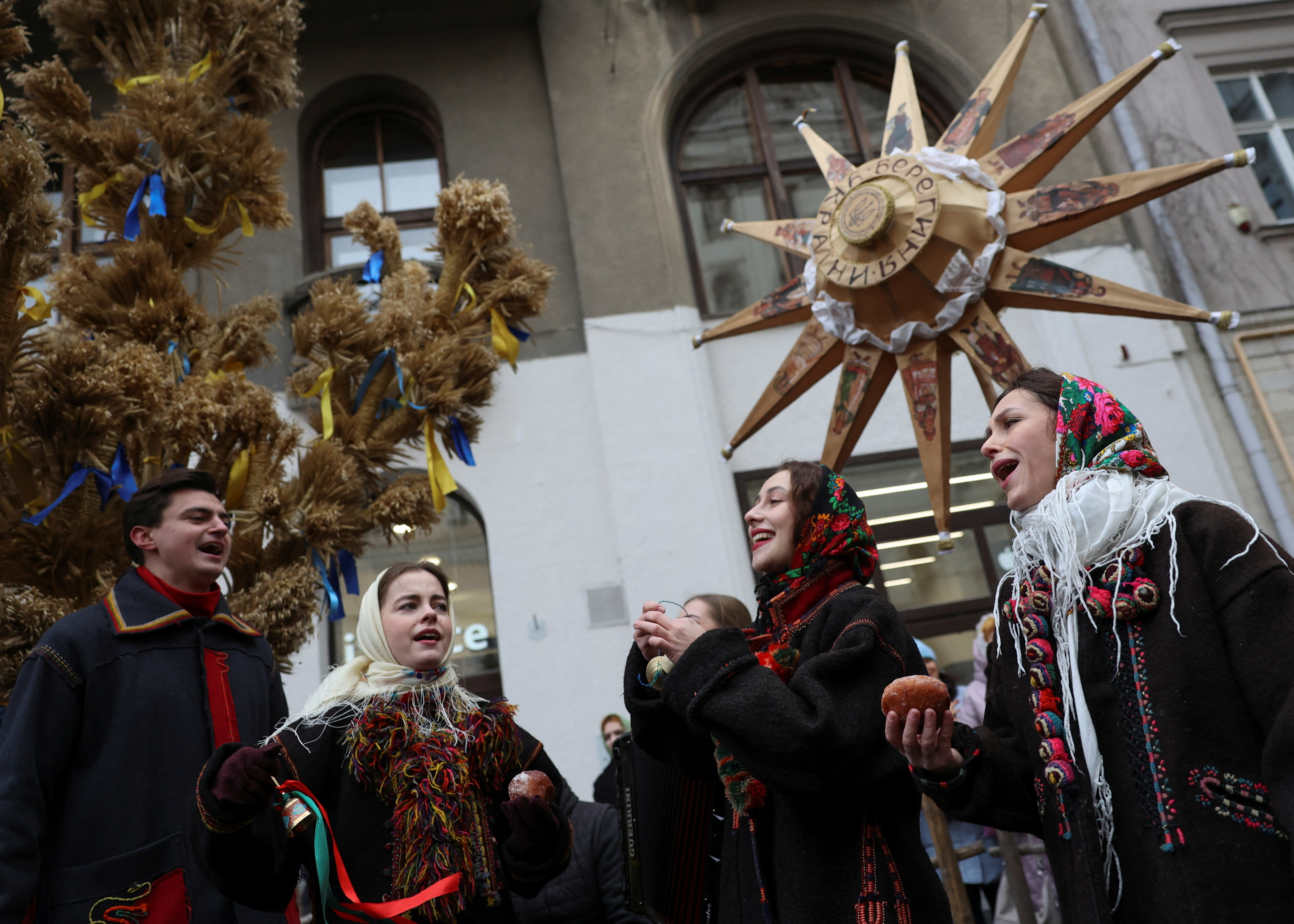 image Ukraine&#8217;s new Christmas Day unites Catholic-Orthodox family