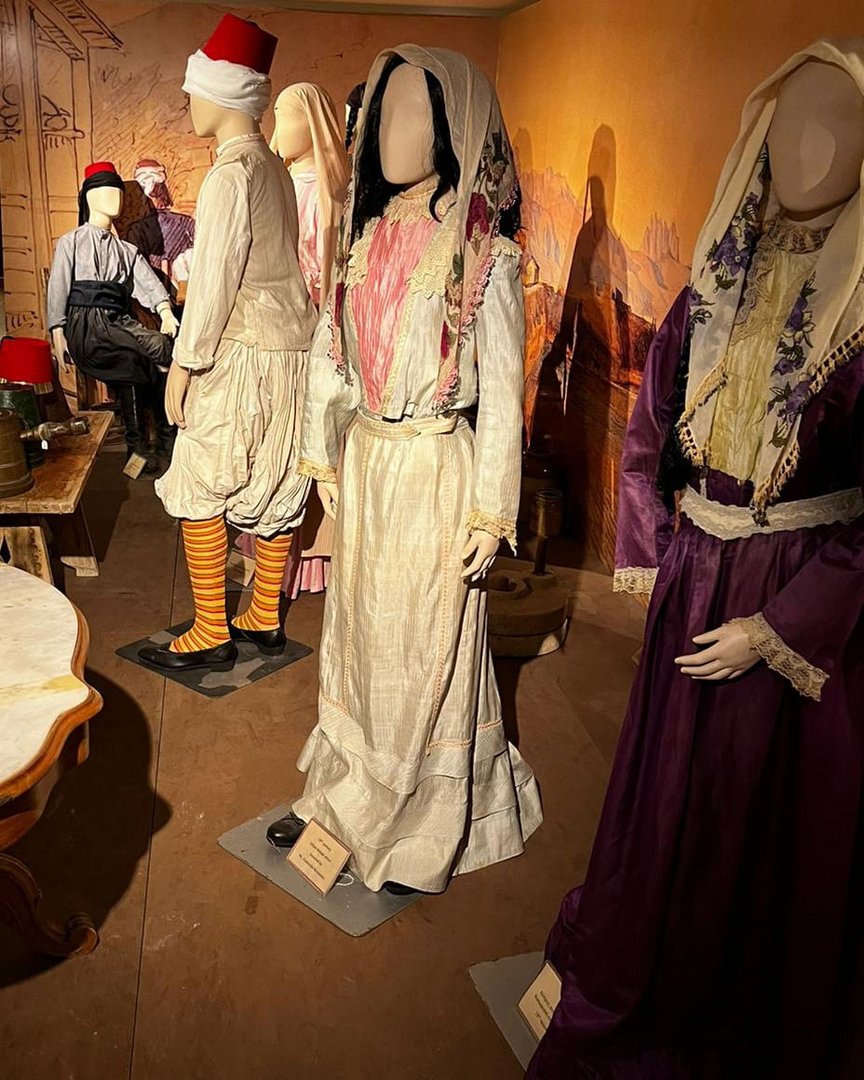 culture traditional cyprus clothing