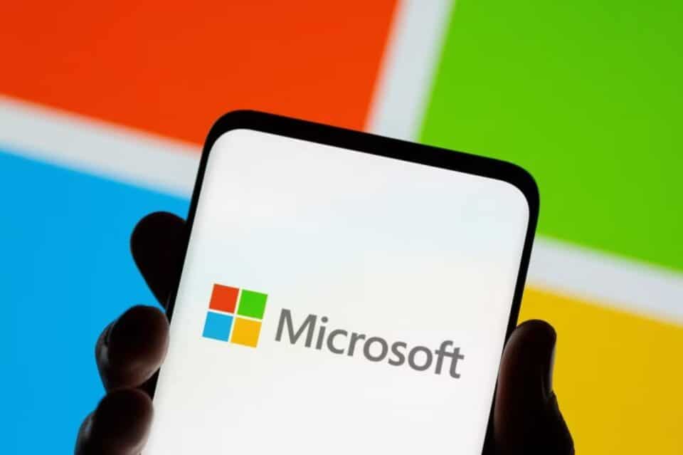 cover Microsoft&#8217;s $3.2 bln UK investment to drive AI growth