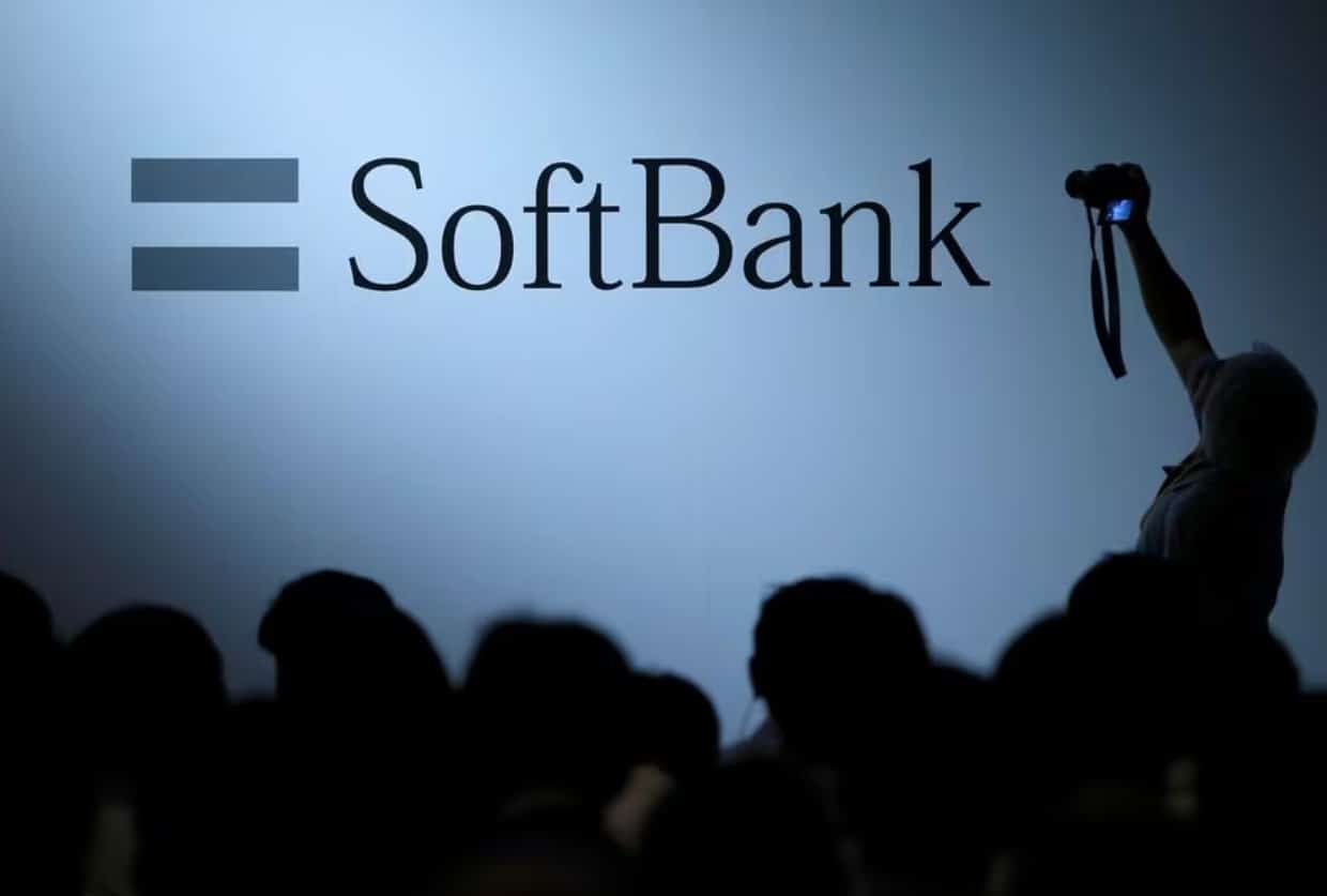 image SoftBank gets $7.6 billion T-Mobile stake windfall, shares soar