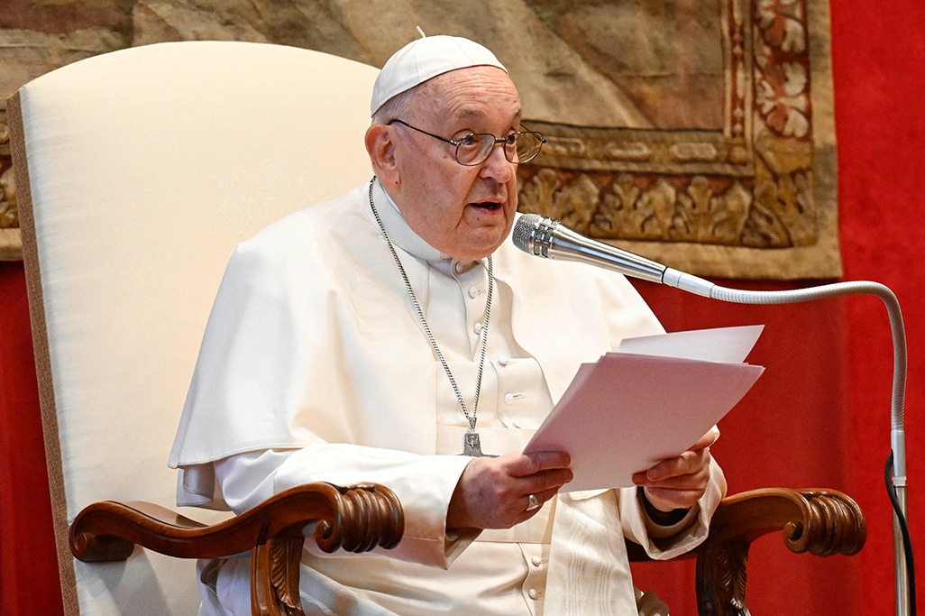 image &#8216;Indiscriminately striking&#8217; civilians is war crime, pope says in major speech