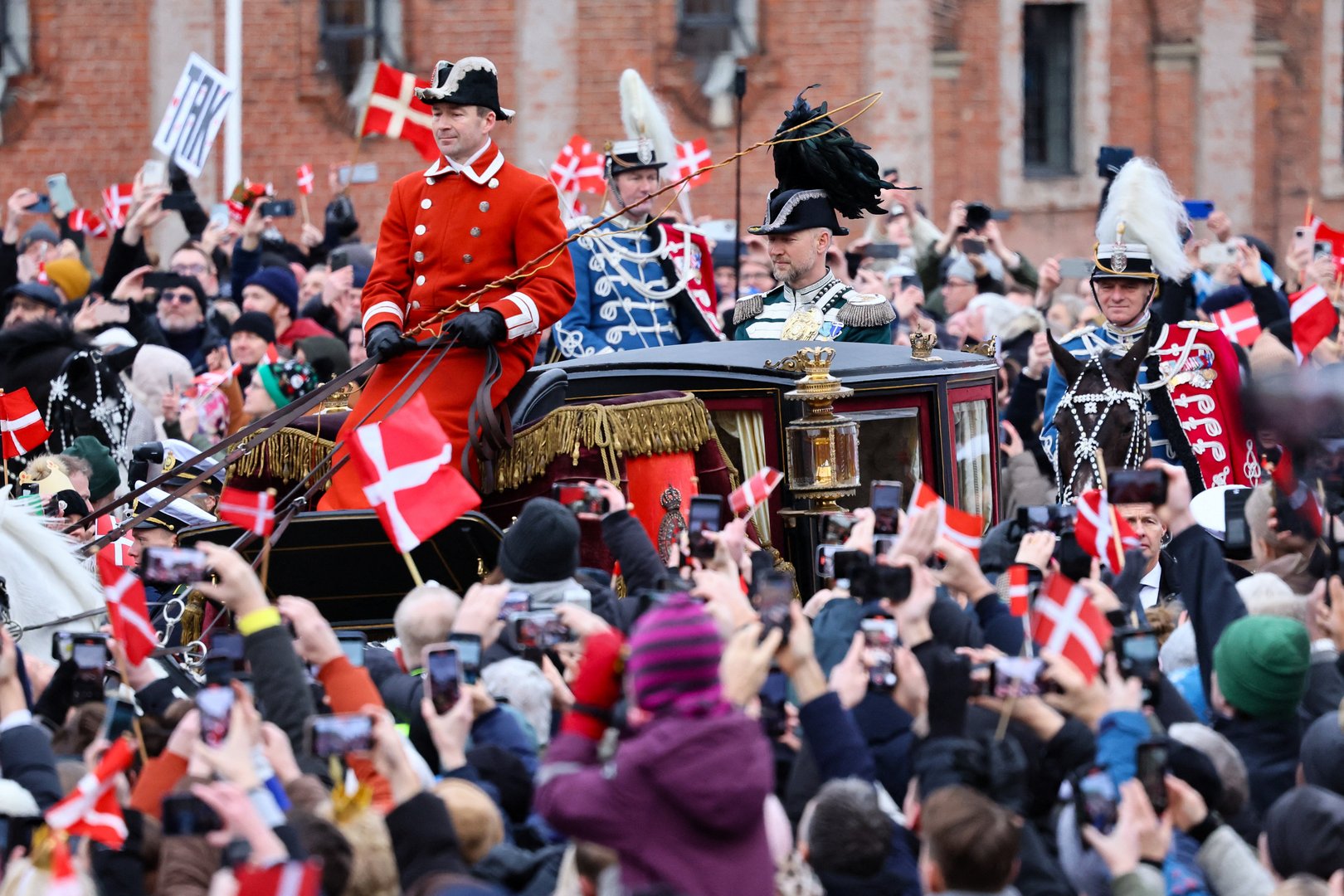 image Denmark&#8217;s King appears before huge crowds after taking throne (updated)