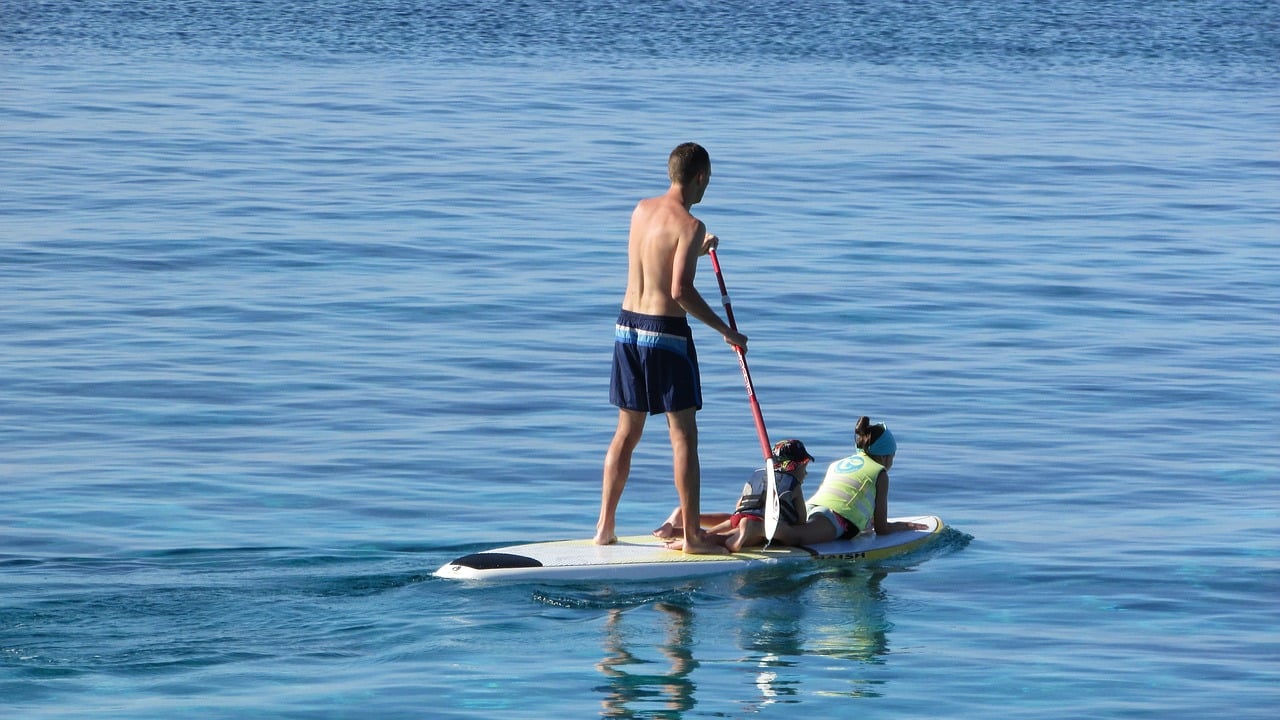 image Family fun on the Water: Why inflatable paddle boards are perfect for all ages
