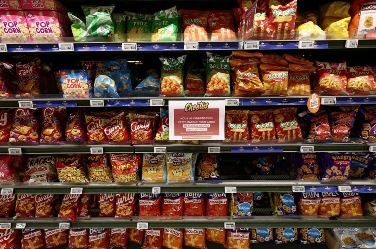 image Carrefour pulls PepsiCo products over price hikes