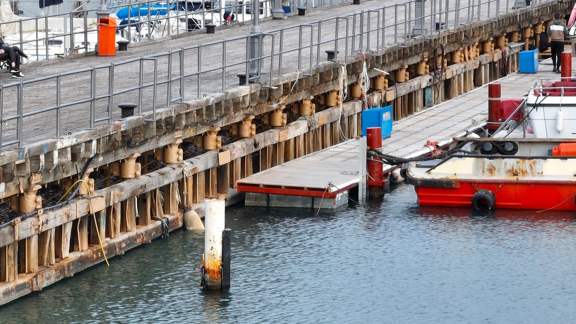 Larnaca marina boat owners irate over ongoing high fees