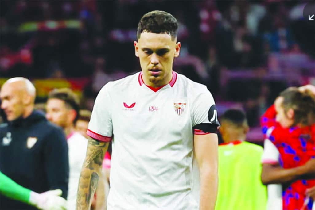 image Sevilla call for action after Ocampos touched &#8216;inappropriately&#8217; by fan