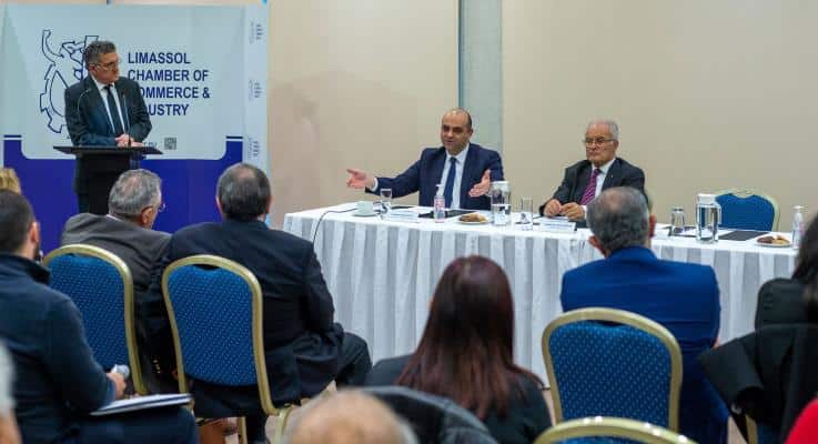 image Limassol Chamber of Commerce discusses labour shortages with minister