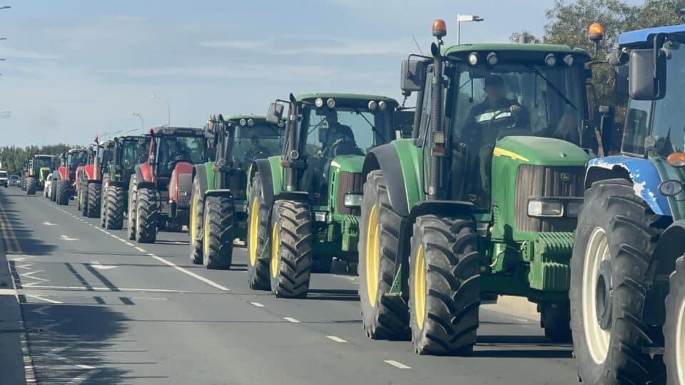 image Traffic chaos warning ahead of farmers’ protest