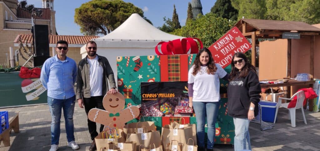 feature3 donating toys