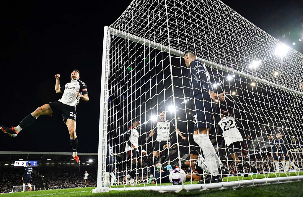 cover Spurs slump to heavy defeat at Fulham