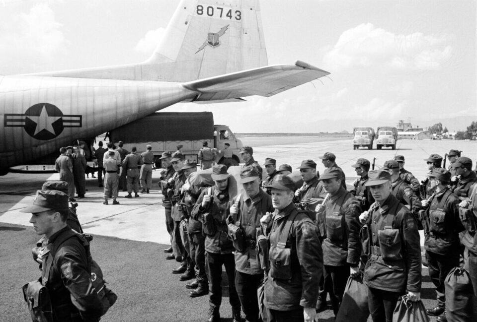 A company of 44 Swedish soldiers arriving in 1964